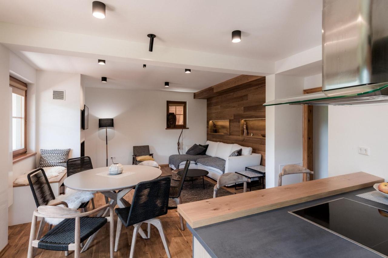 Tromeja Appartement Rateče Buitenkant foto