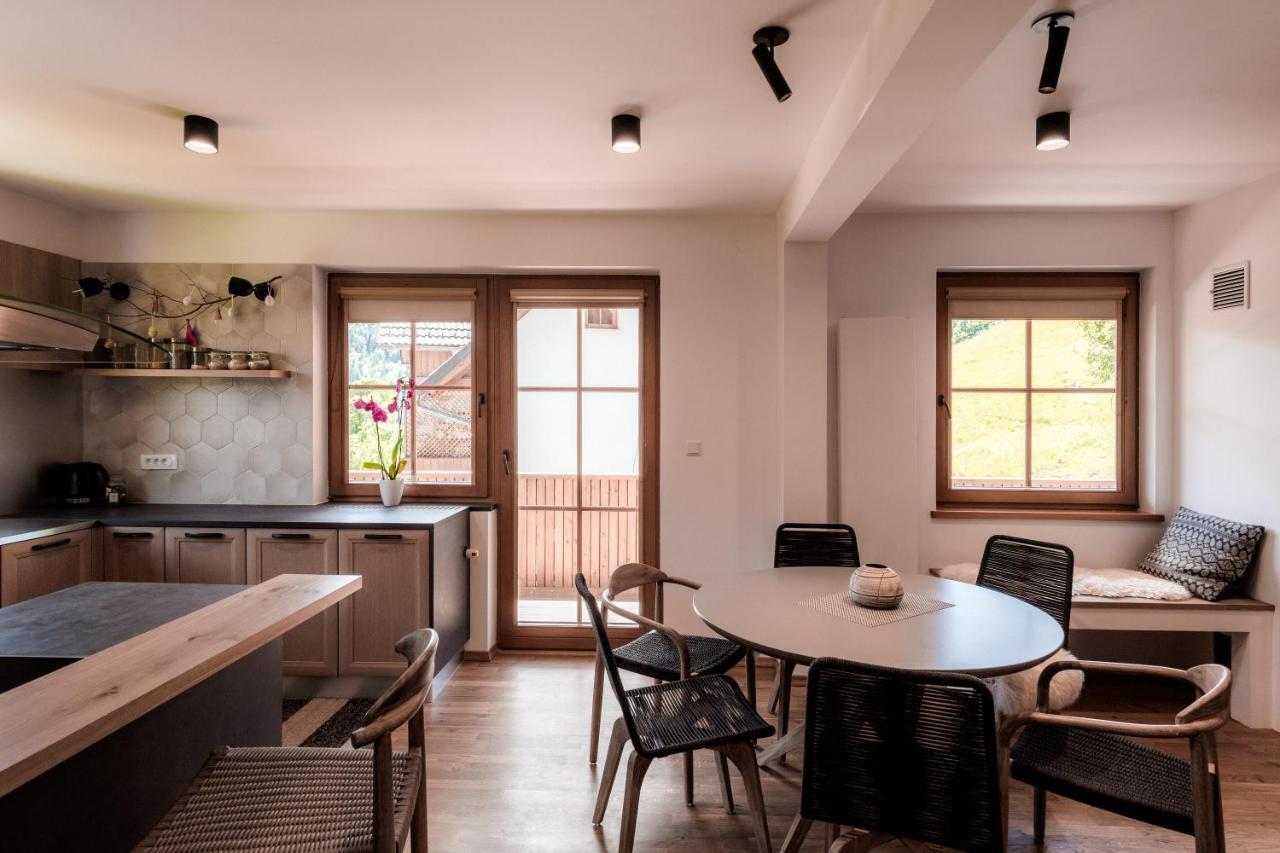Tromeja Appartement Rateče Buitenkant foto
